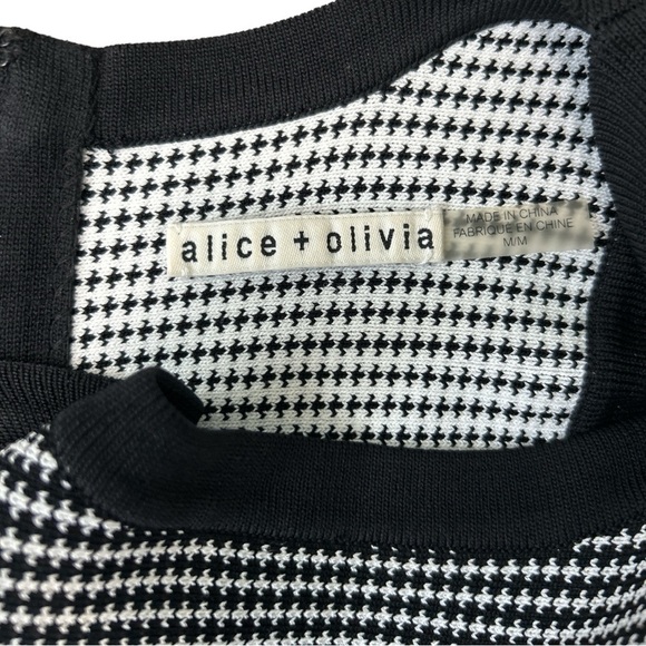 Alice + Olivia Kamilah Mini Fit and Flare Revolve Dress Womens Size Medium - Picture 4 of 12